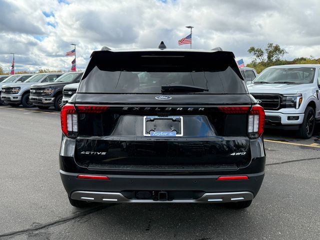 New 2026 Ford Explorer Active w/ Active Comfort Package image 6
