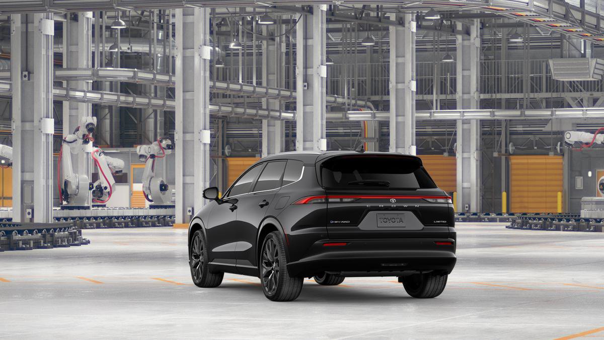 New 2026 Toyota Crown Signia AWD/4WD image 7