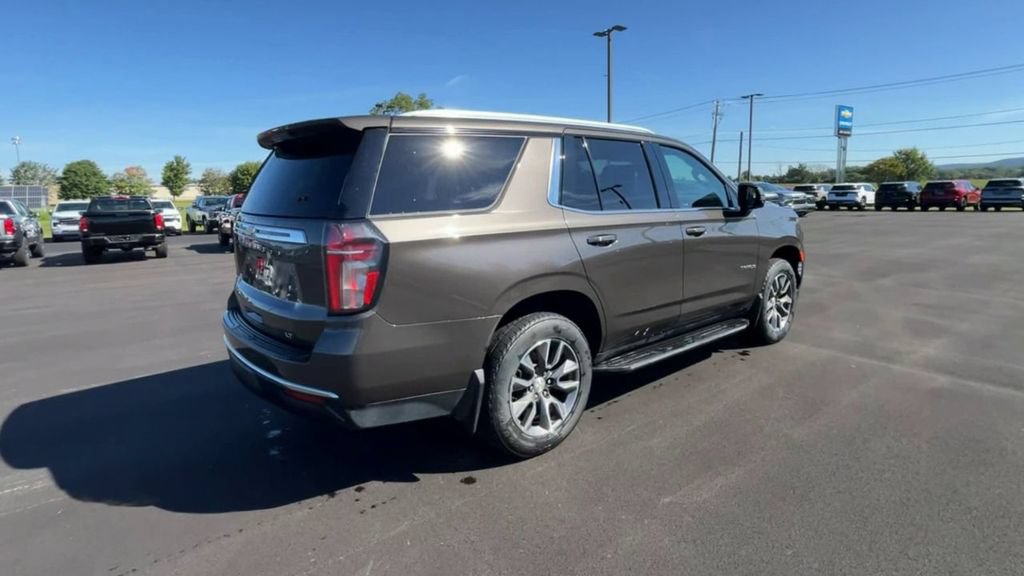 Used 2021 Chevrolet Tahoe LT w/ LT Signature Package AWD/4WD image 8