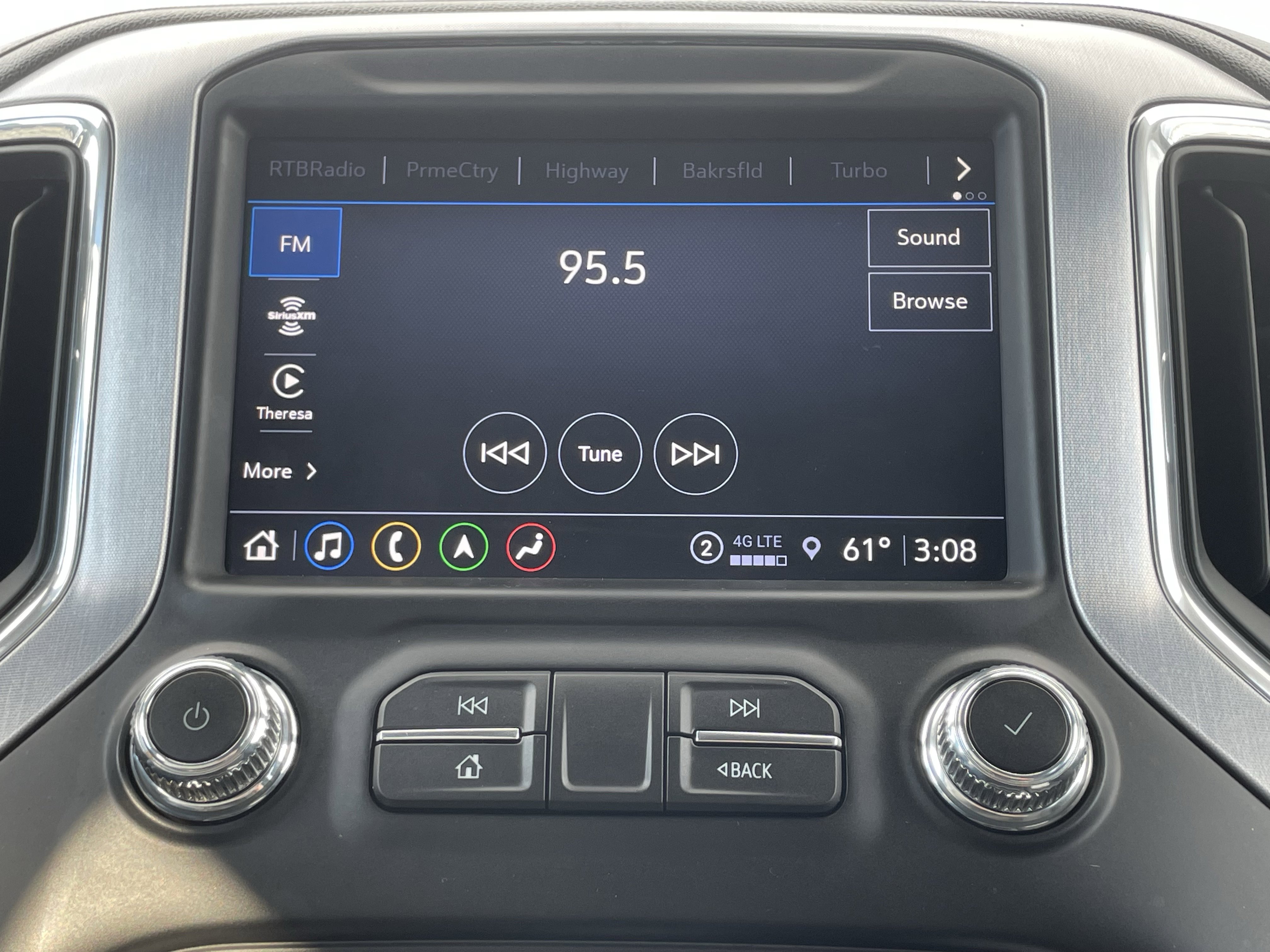 Used 2022 GMC Sierra 1500 SLT w/ SLT Premium Plus Package image 24