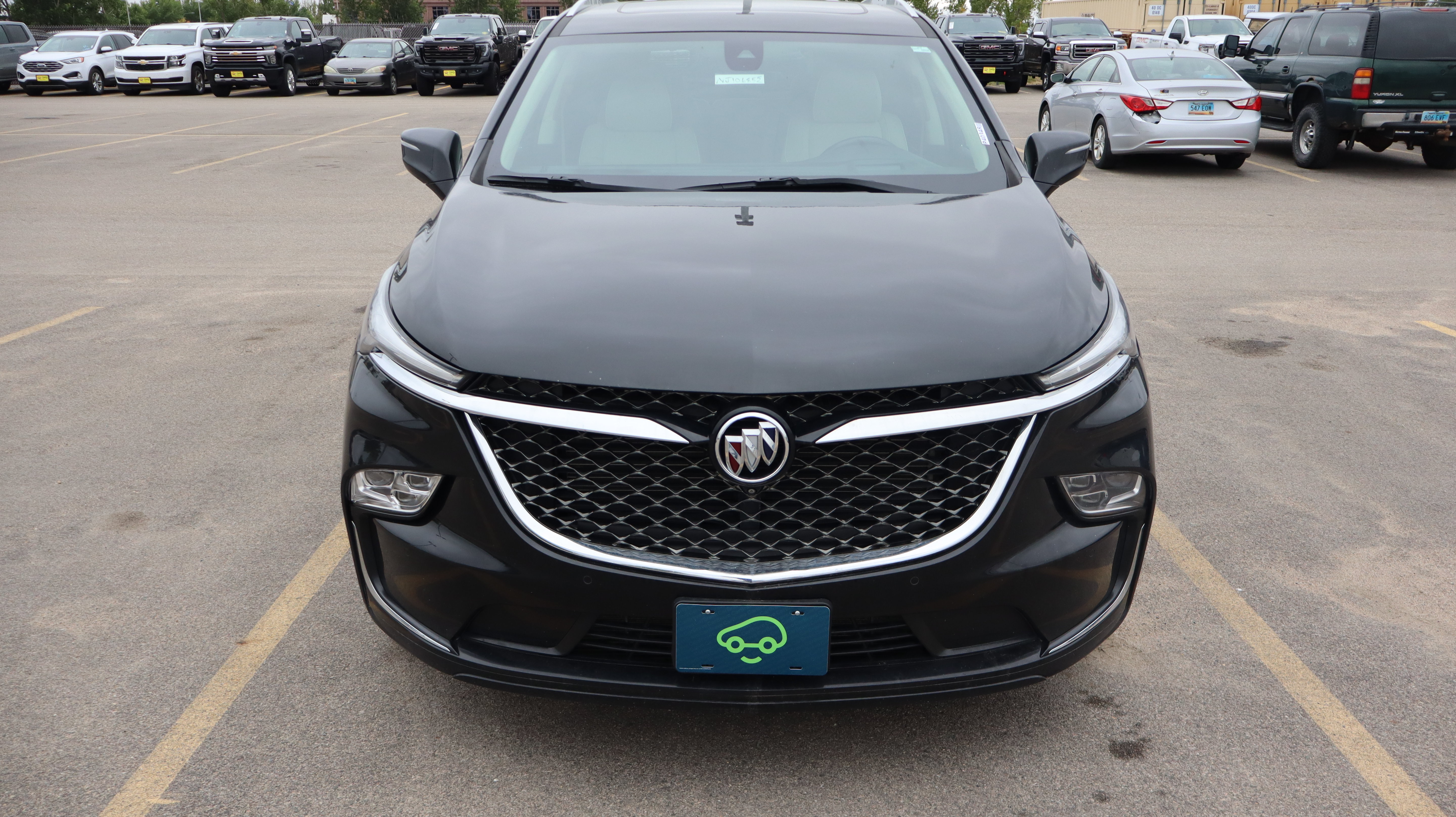 Certified 2022 Buick Enclave Avenir w/ Avenir Technology Package AWD/4WD image 2