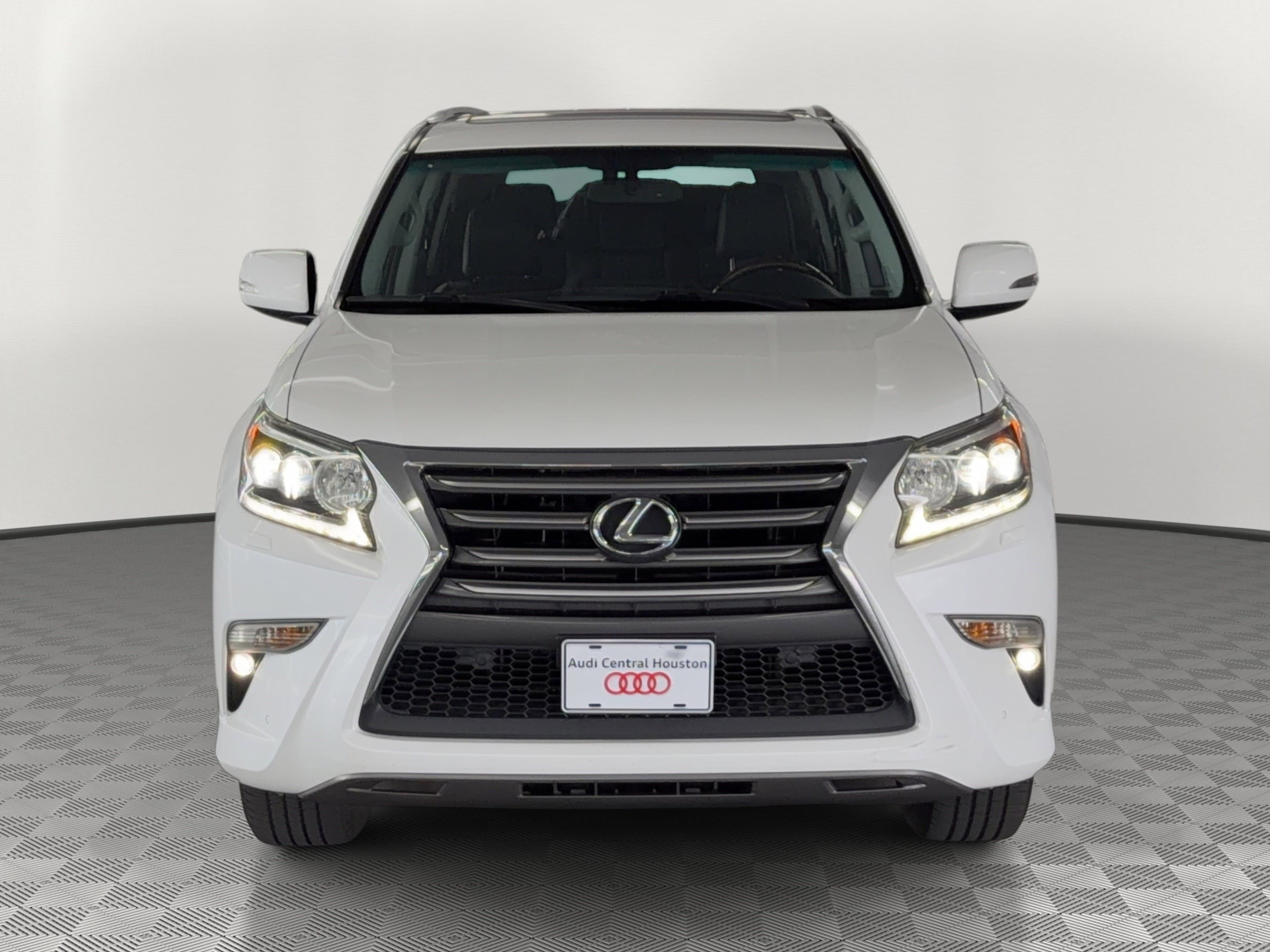 Used 2016 Lexus GX 460 w/ Premium Package AWD/4WD image 6