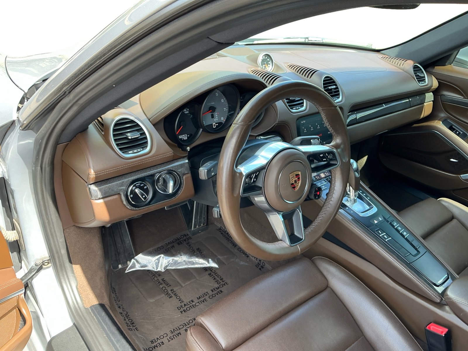 Used 2018 Porsche 718 Cayman S RWD image 11