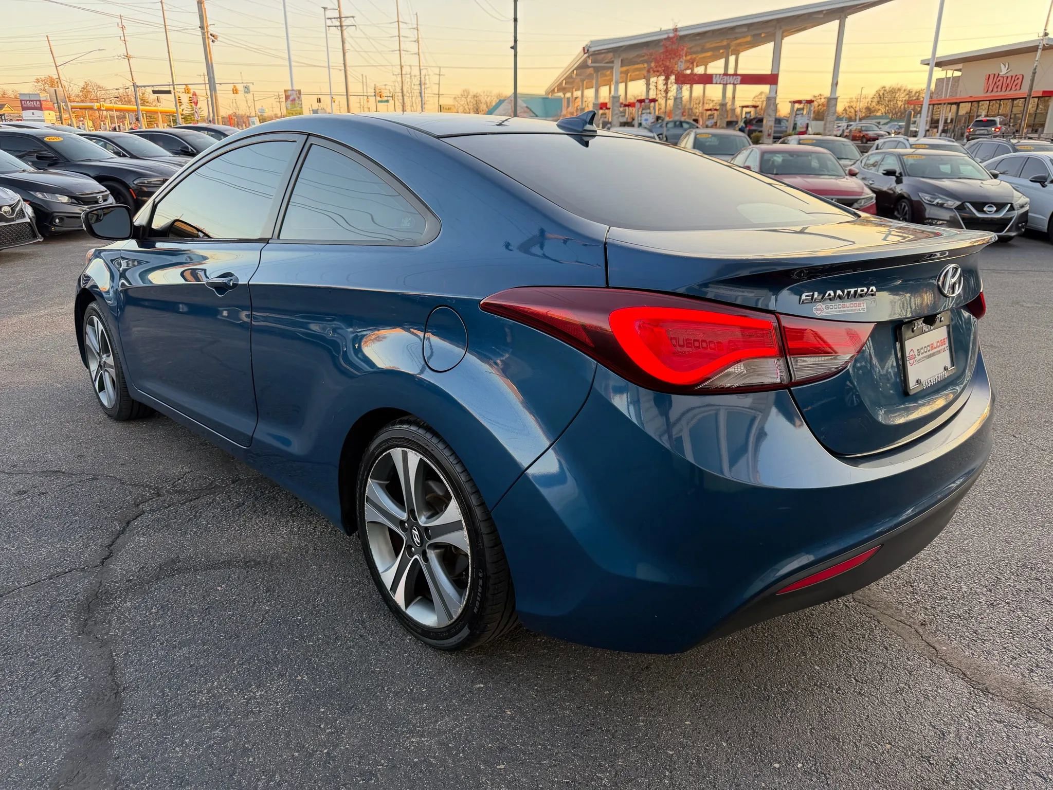 Used 2014 Hyundai Elantra w/ Option Group 2 image 3