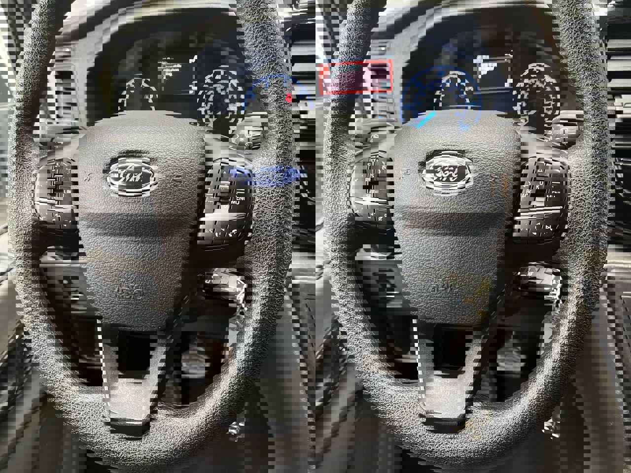 Used 2023 Ford Transit 350 XLT image 14