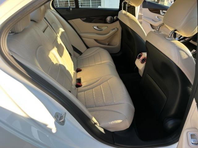 Used 2015 Mercedes-Benz C 300 4MATIC Sedan image 32