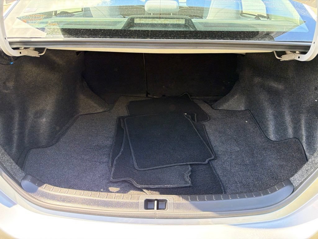 Used 2014 Toyota Corolla L FWD image 23