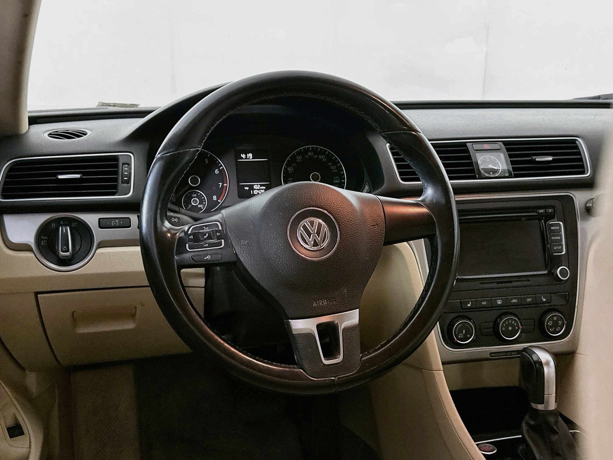 Used 2015 Volkswagen Passat 1.8T Limited Edition FWD image 17