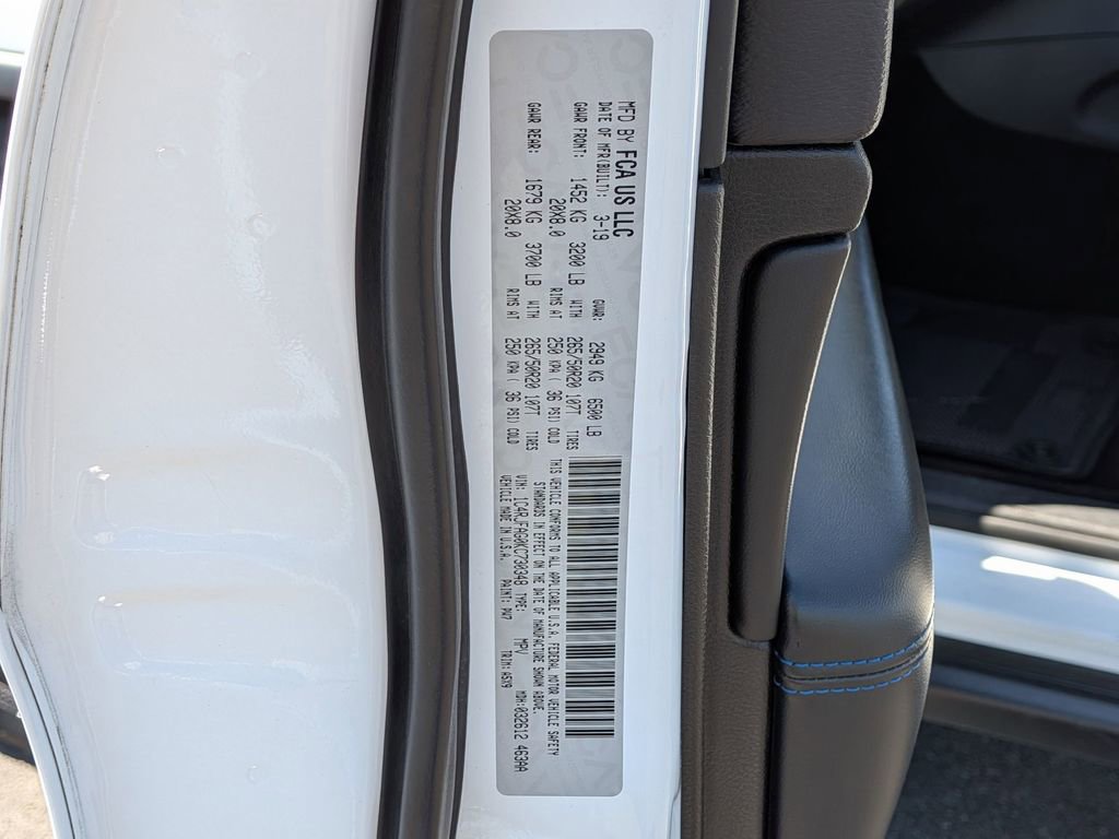 Used 2019 Jeep Grand Cherokee Laredo AWD/4WD image 12