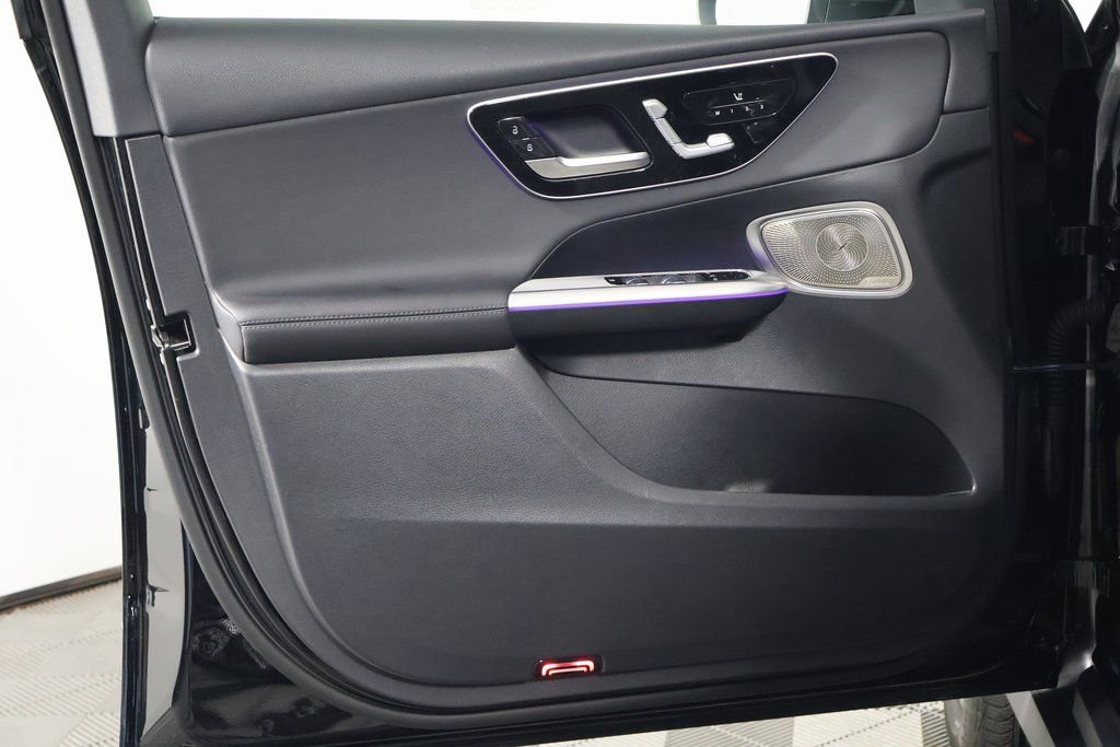 Certified 2026 Mercedes-Benz GLC 300 4MATIC image 12