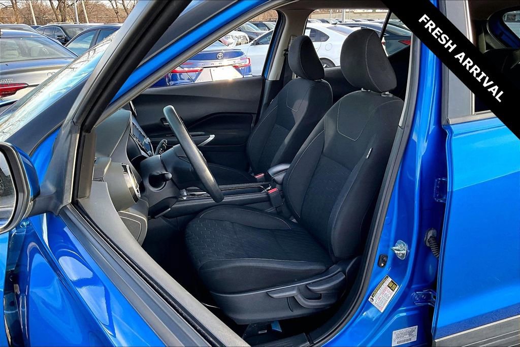 Used 2023 Nissan Kicks SV image 20