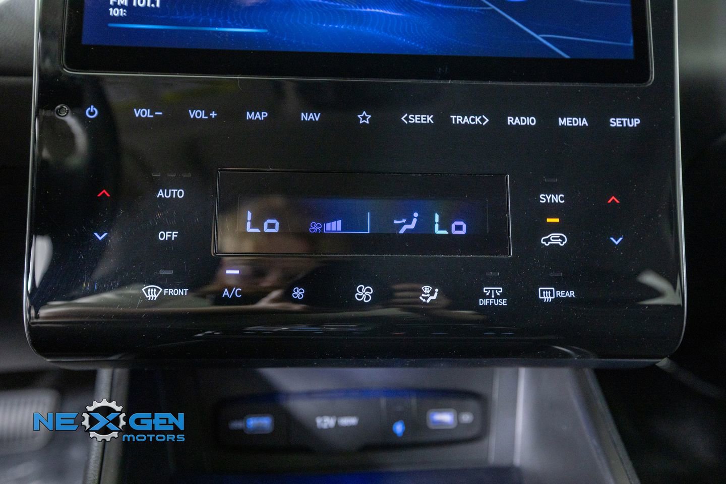 Used 2022 Hyundai Tucson Limited AWD/4WD image 24