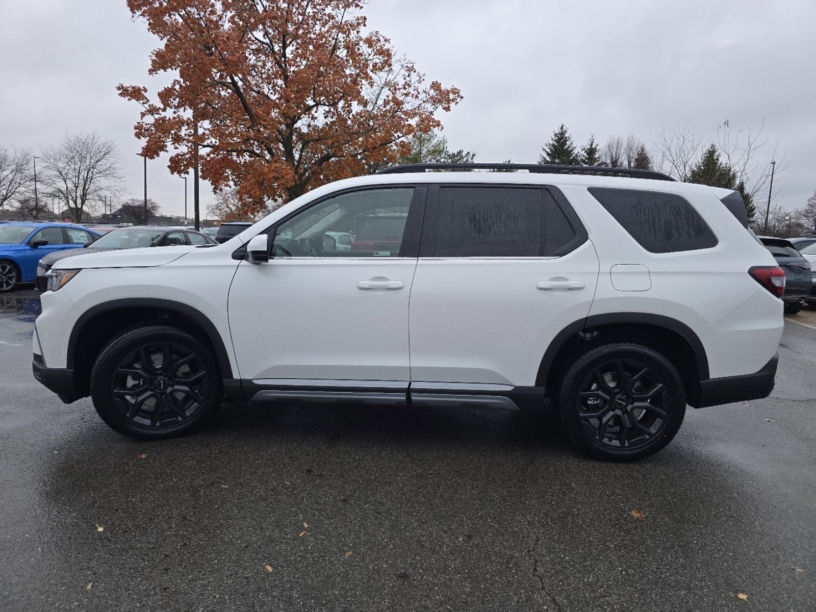 New 2025 Honda Pilot Touring image 17