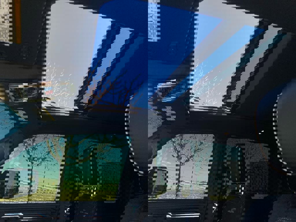 Used 2026 RAM 1500 Laramie AWD/4WD image 22