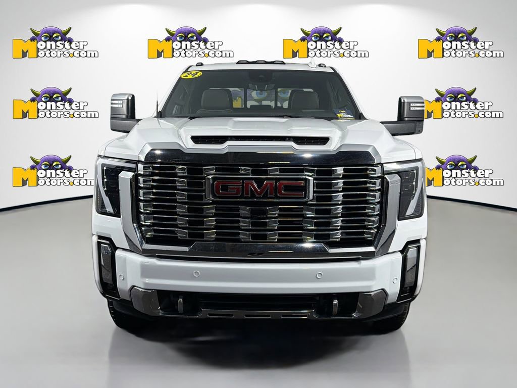 Used 2024 GMC Sierra 2500 Denali w/ Denali Reserve Package AWD/4WD image 2