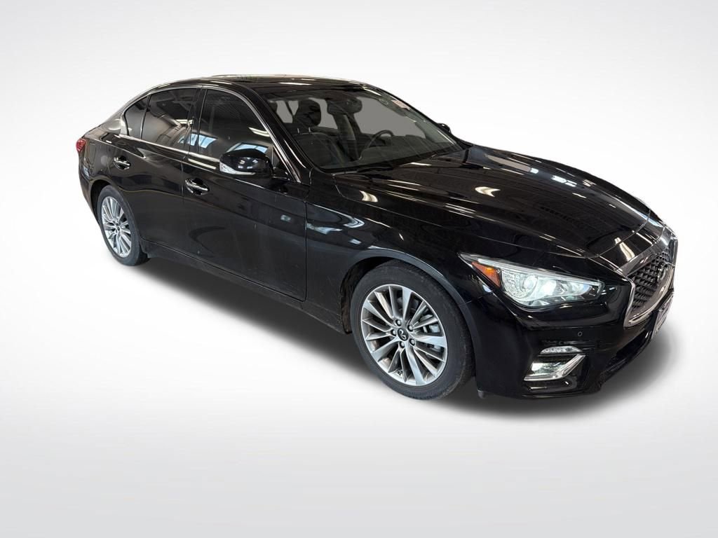 Used 2023 INFINITI Q50 Luxe AWD/4WD image 4