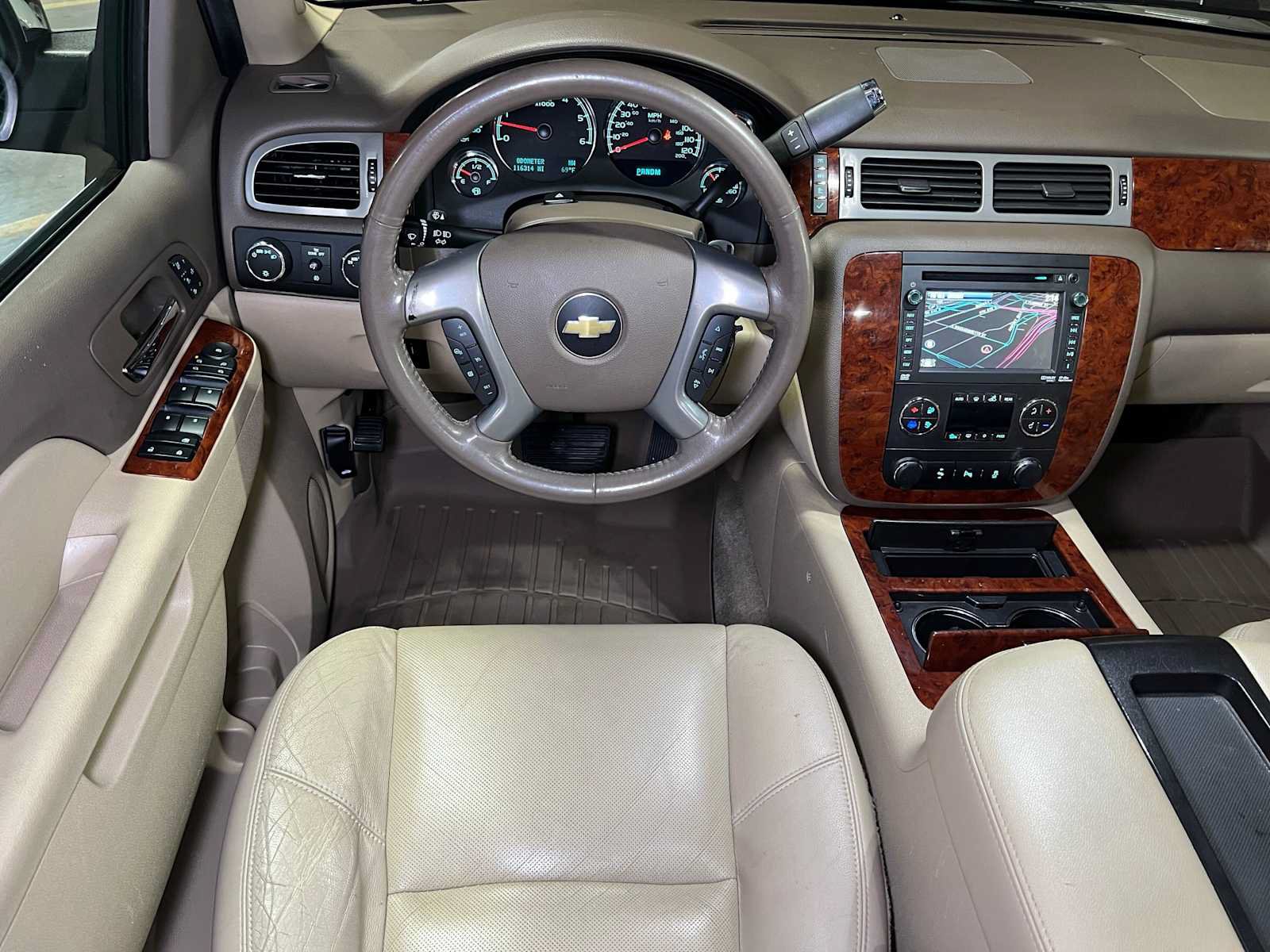 Used 2014 Chevrolet Tahoe LTZ AWD/4WD image 39