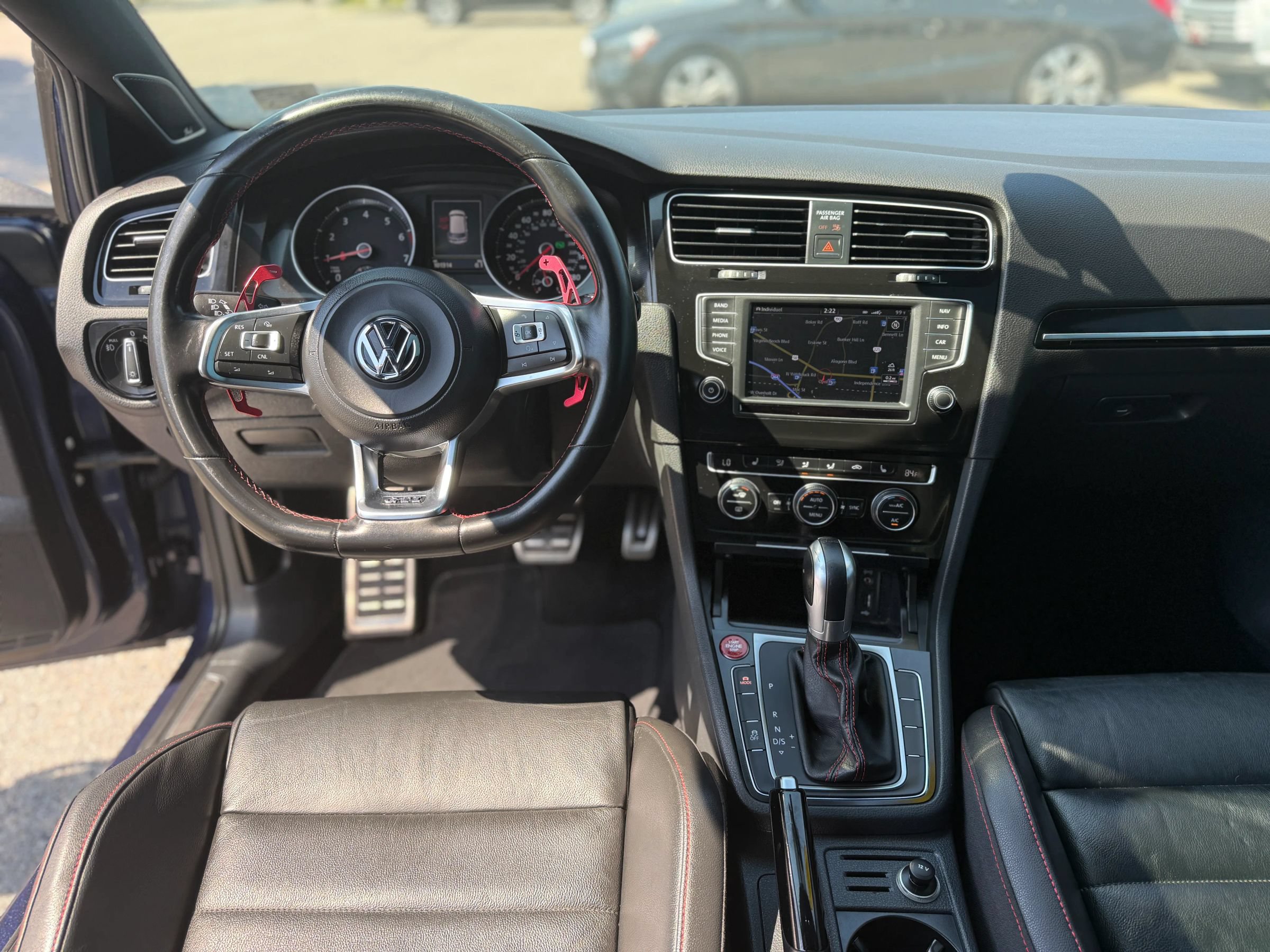 Used 2016 Volkswagen GTI Autobahn w/ Lighting Package (SEL) FWD image 18