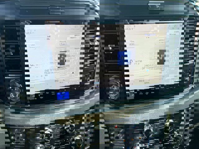 New 2025 Ford F350 Platinum w/ FX4 Off-Road Package image 13