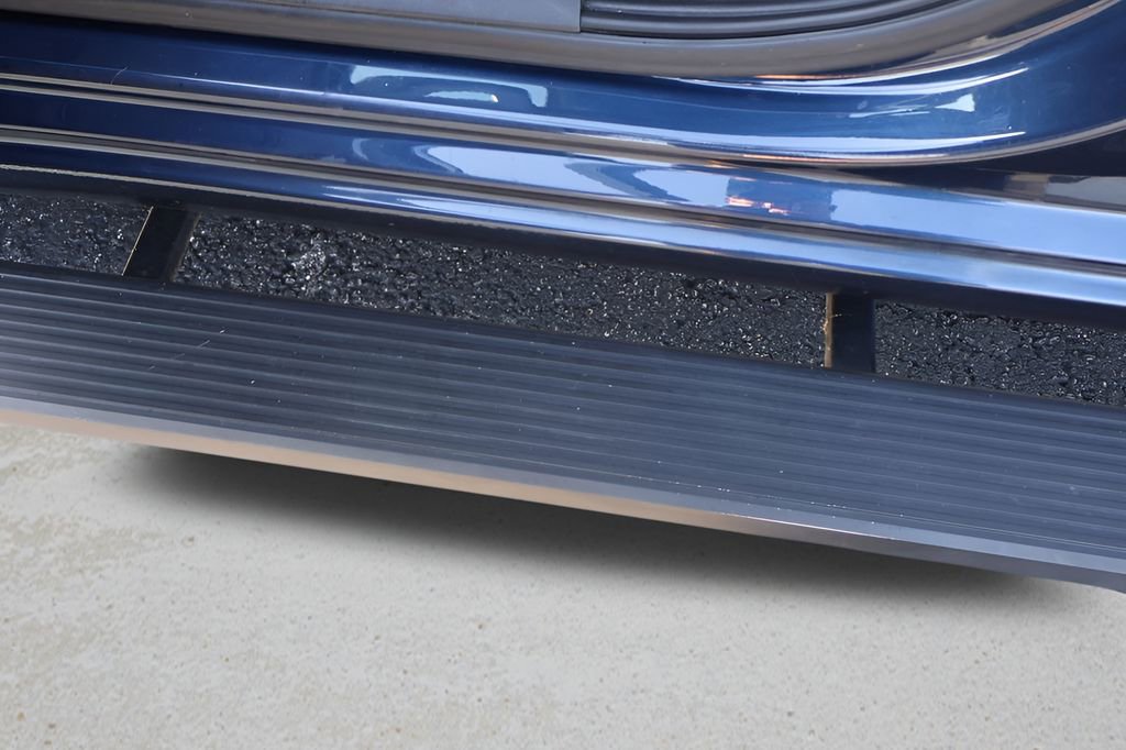 Used 2020 Chevrolet Silverado 1500 LT w/ Texas Edition image 31