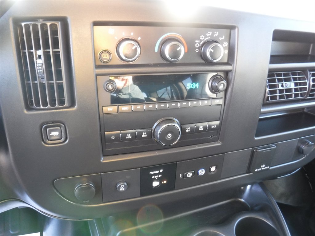 Used 2020 Chevrolet Express 3500 LS image 14