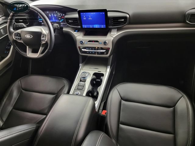 Certified 2023 Ford Explorer XLT w/ Equipment Group 202A AWD/4WD image 37