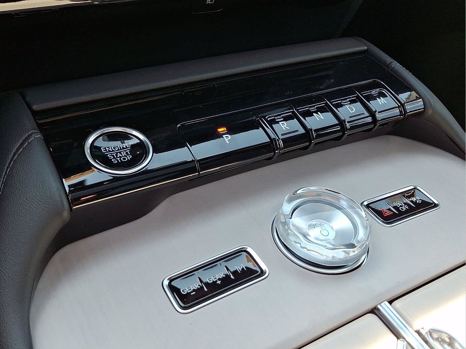 New 2027 Lincoln Navigator L Reserve w/ Jet Appearance Package AWD/4WD image 11