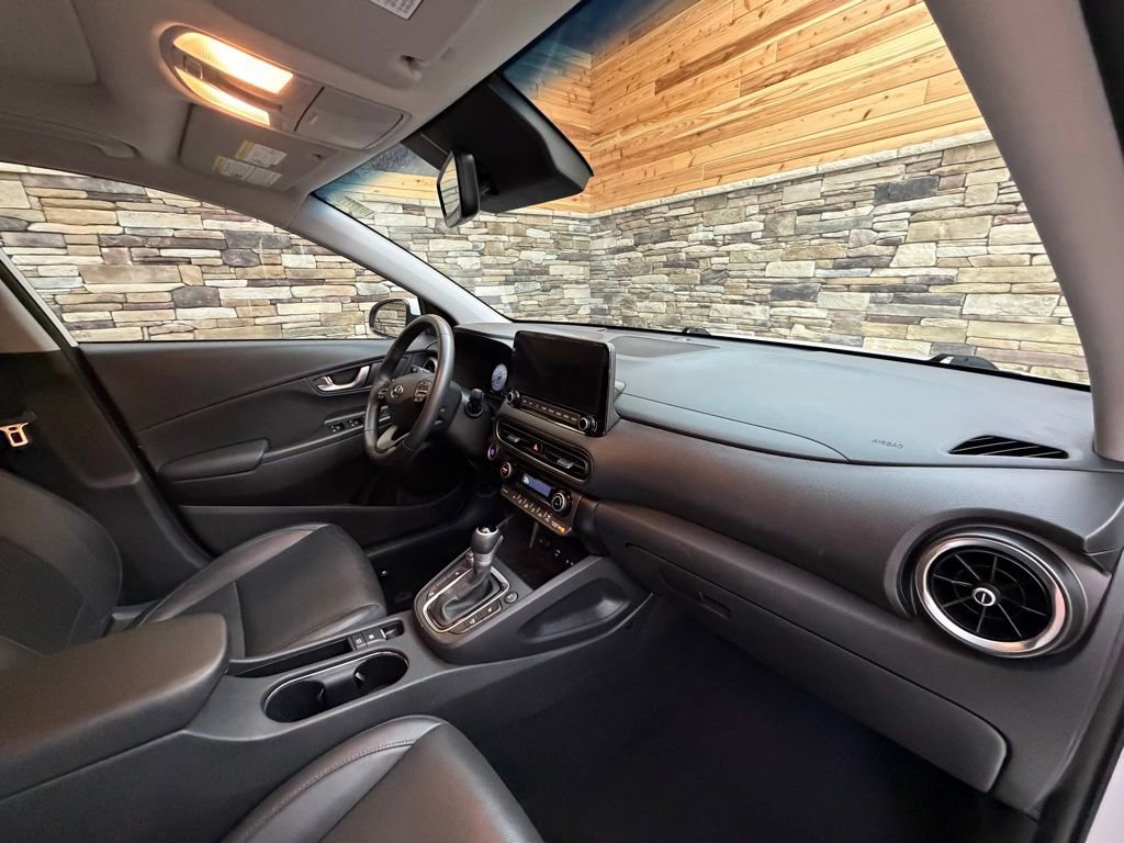Used 2023 Hyundai Kona Limited w/ Cargo Package image 13