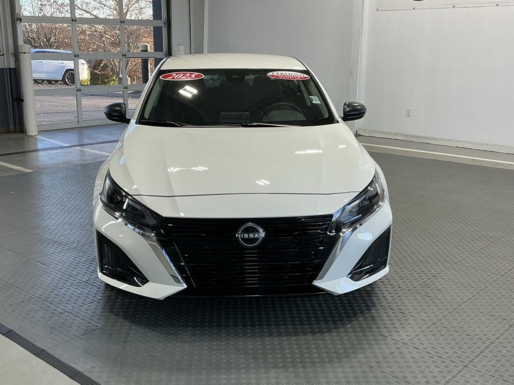 Used 2025 Nissan Altima 2.5 S image 32