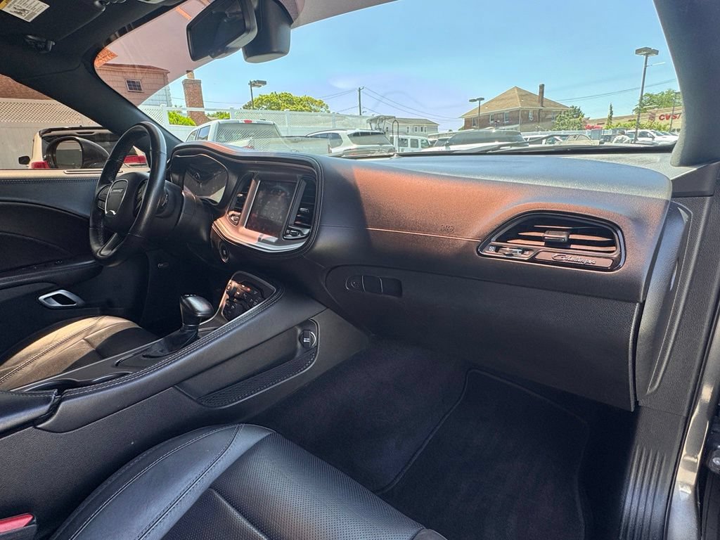 Used 2022 Dodge Challenger SXT w/ Plus Package AWD/4WD image 16