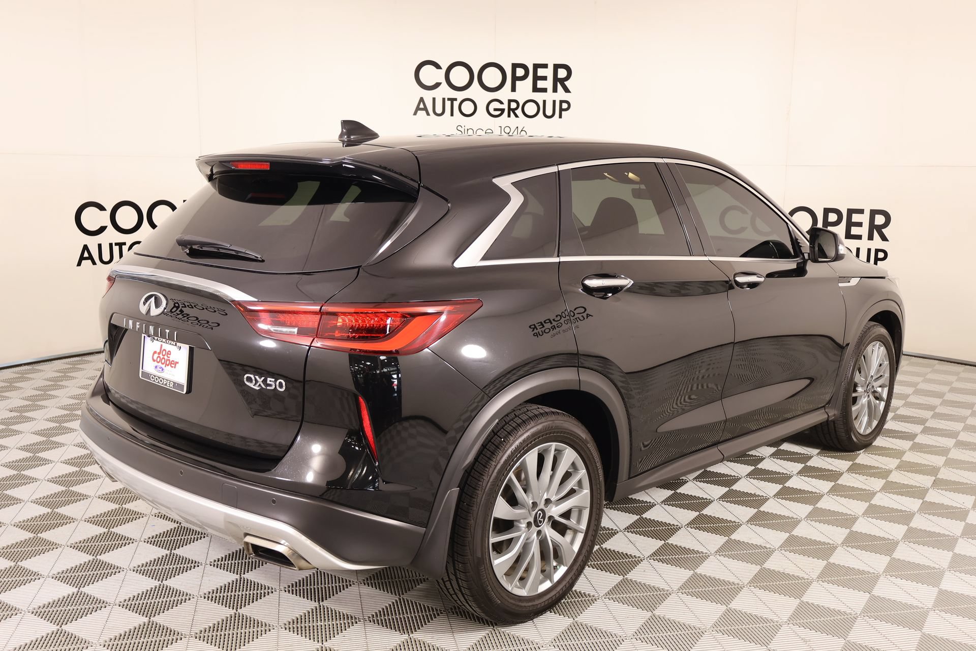 Used 2023 INFINITI QX50 Pure FWD image 19