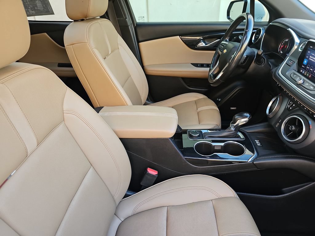 Used 2021 Chevrolet Blazer Premier w/ Driver Confidence II Package FWD image 7