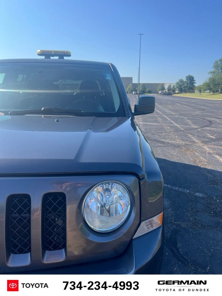 Used 2017 Jeep Patriot Sport w/ Power Value Group FWD image 14
