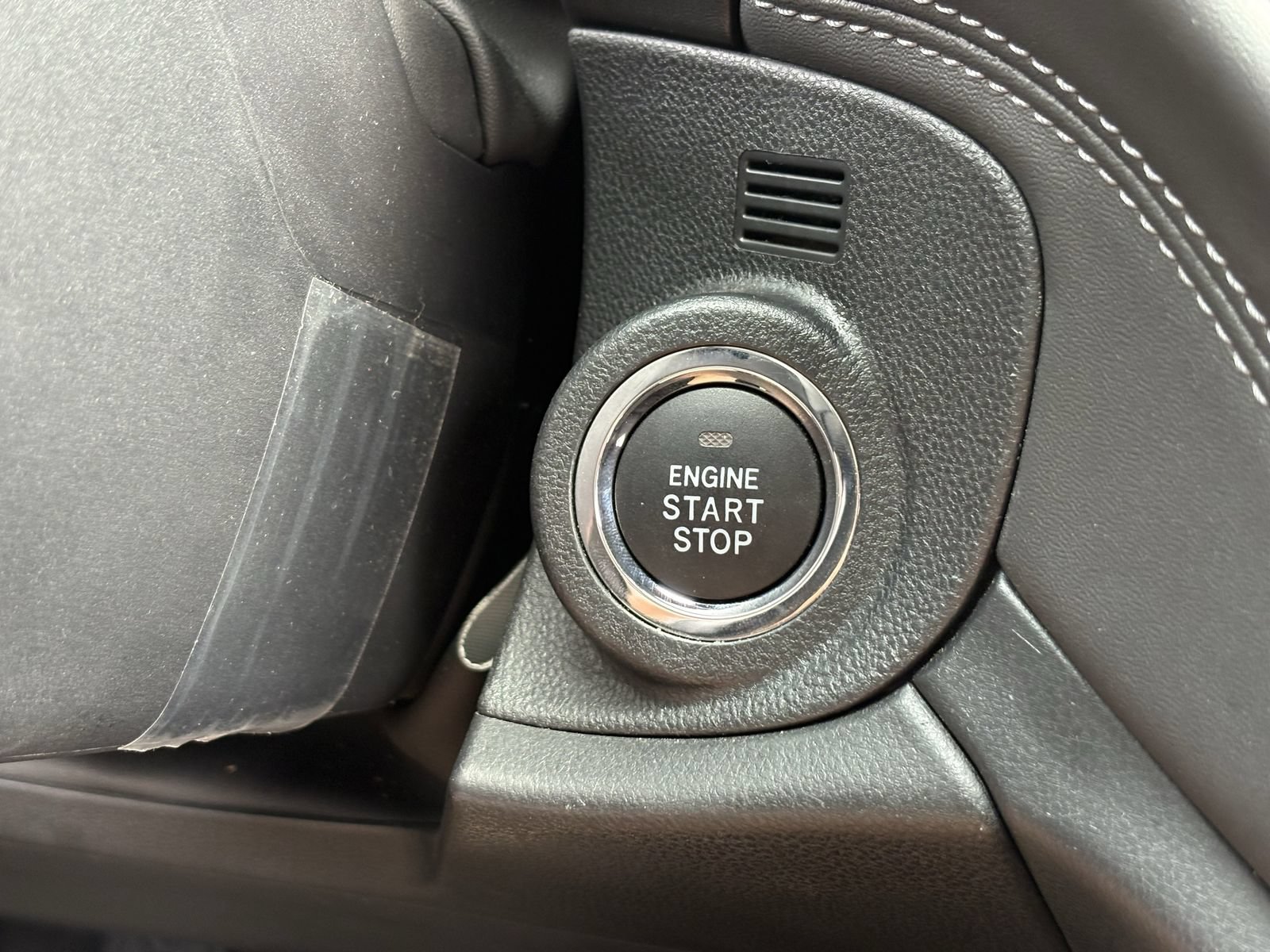 Used 2025 Subaru Outback Premium AWD/4WD image 17