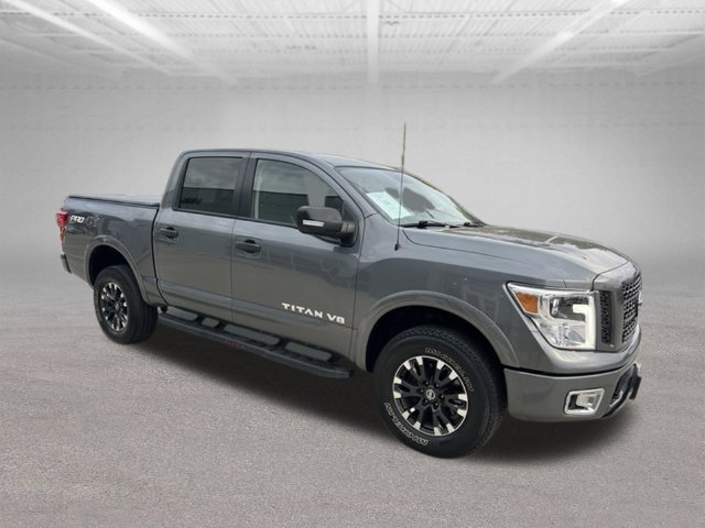 Used 2019 Nissan Titan PRO-4X AWD/4WD image 9
