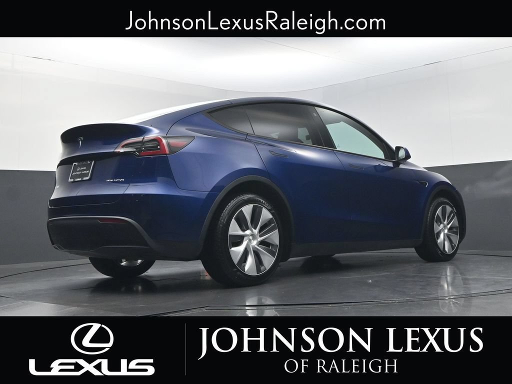 Used 2023 Tesla Model Y Long Range AWD/4WD image 19