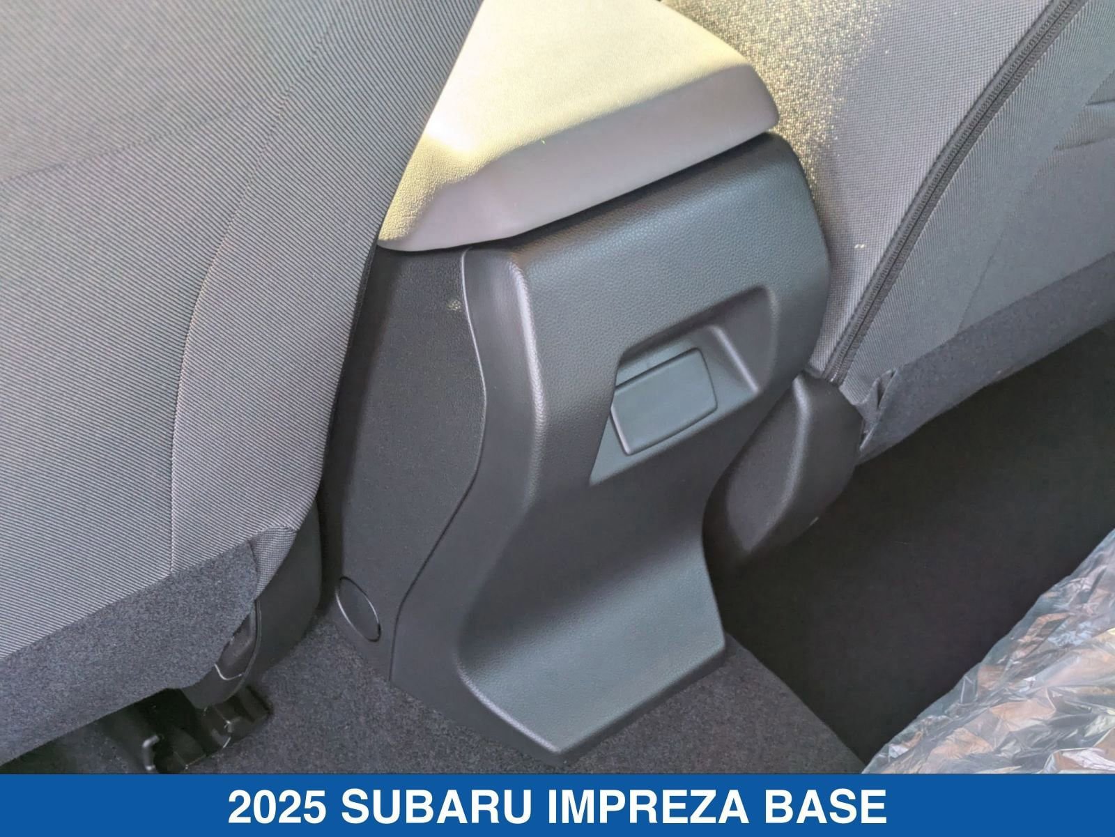 Certified 2025 Subaru Impreza 2.0i AWD/4WD image 11