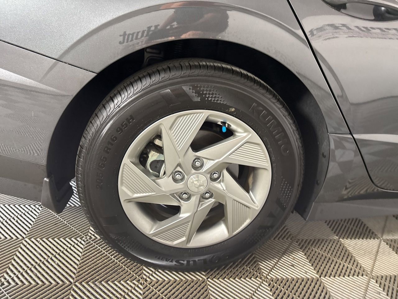 Used 2025 Hyundai Sonata SE image 28