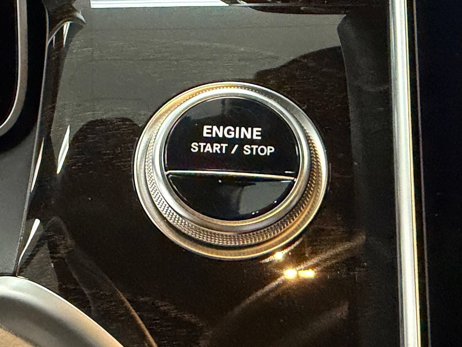 Certified 2025 Mercedes-Benz GLC 350e 4MATIC image 31