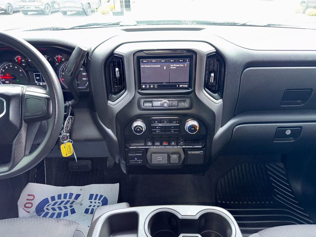 Used 2020 GMC Sierra 1500 4x4 Crew Cab w/ Sierra Value Package image 17