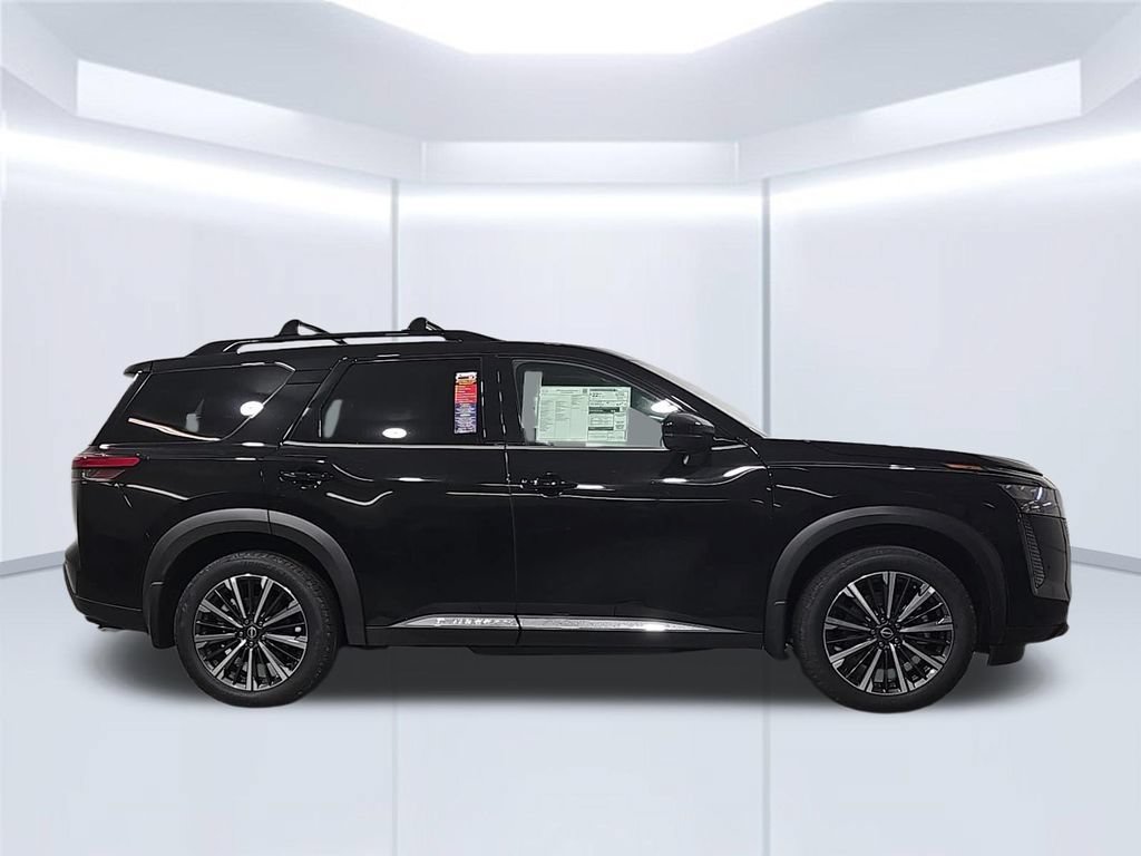 New 2026 Nissan Pathfinder Platinum w/ Cargo Package AWD/4WD image 7