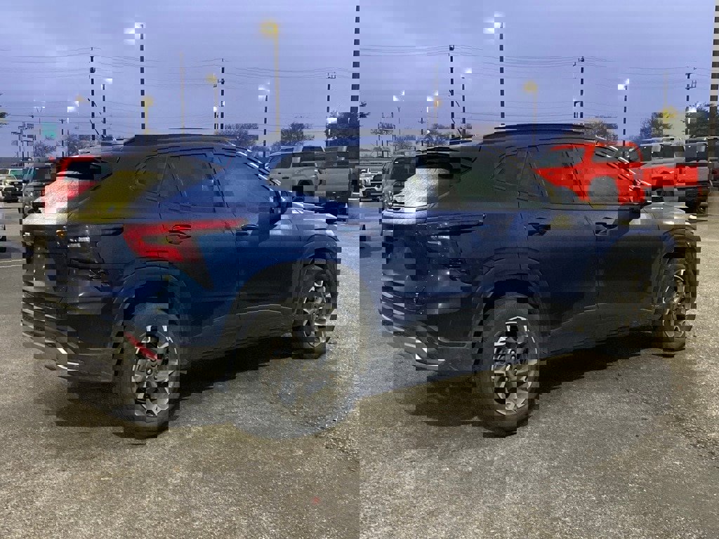 Used 2024 Chevrolet Trax LT image 5