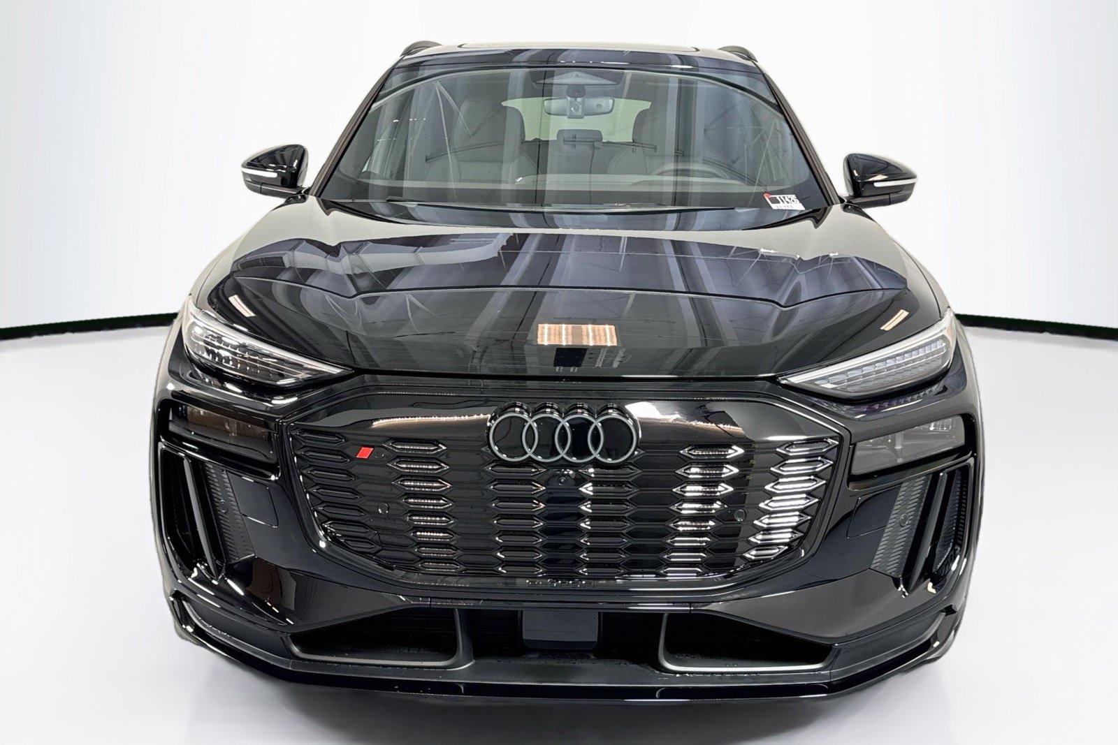 New 2027 Audi SQ6 e-tron Premium Plus AWD/4WD image 2