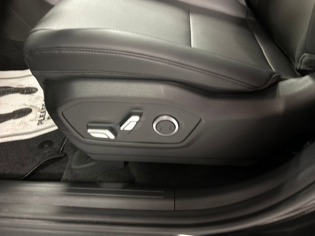 New 2026 Hyundai Santa Fe XRT image 11