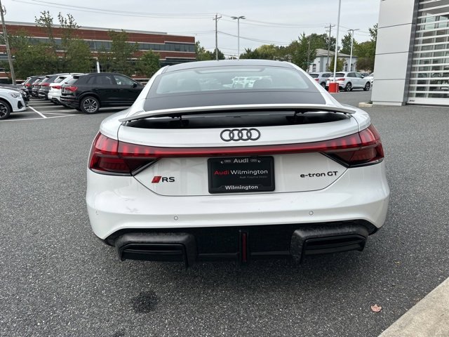 New 2025 Audi RS e-tron GT performance image 5