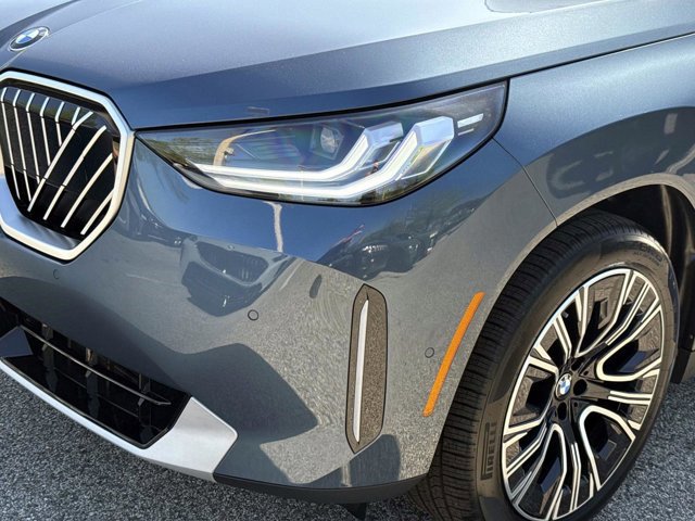 New 2026 BMW X3 xDrive30 w/ Premium Package image 9