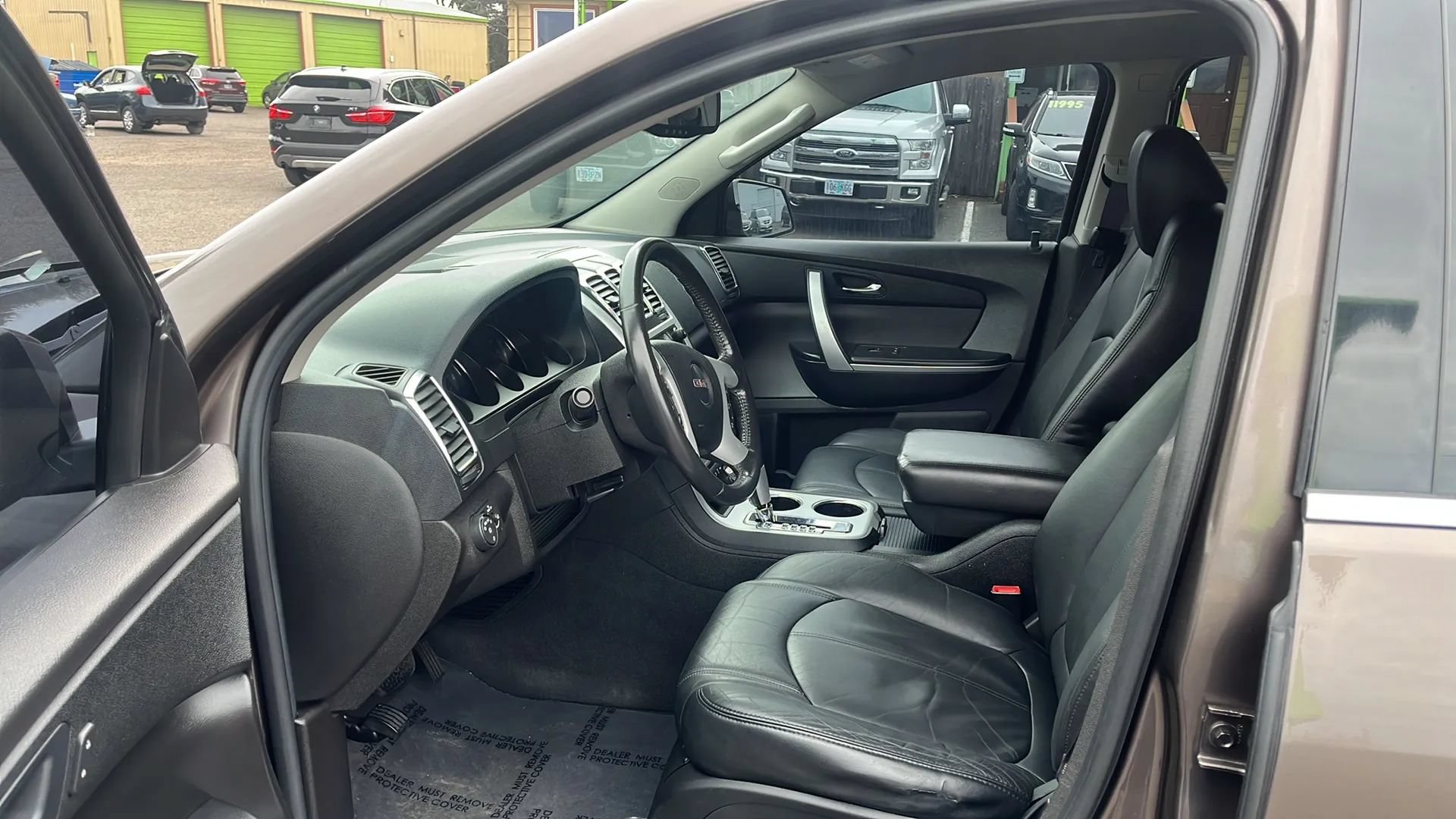 Used 2011 GMC Acadia SLT AWD/4WD image 9