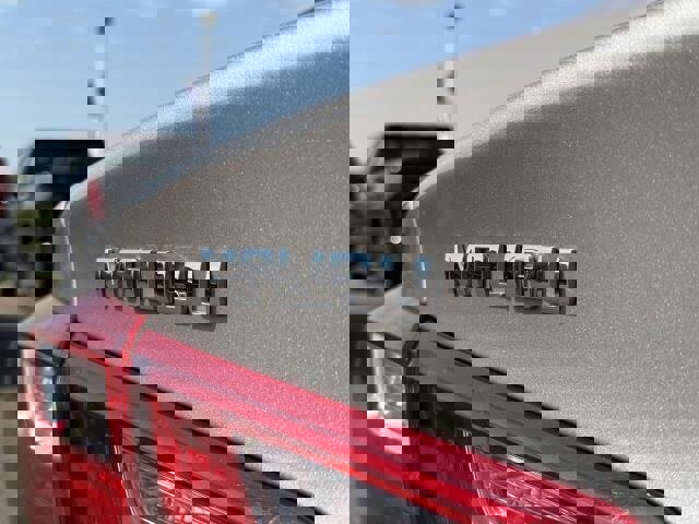 Used 2025 Chevrolet Malibu LT image 7