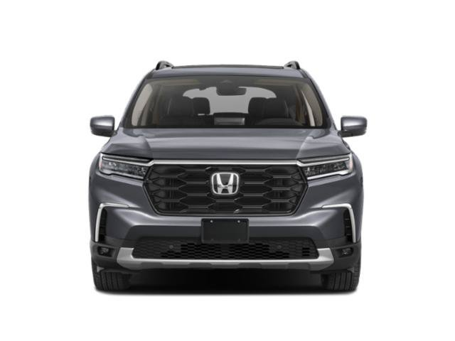 Used 2024 Honda Pilot Touring image 4