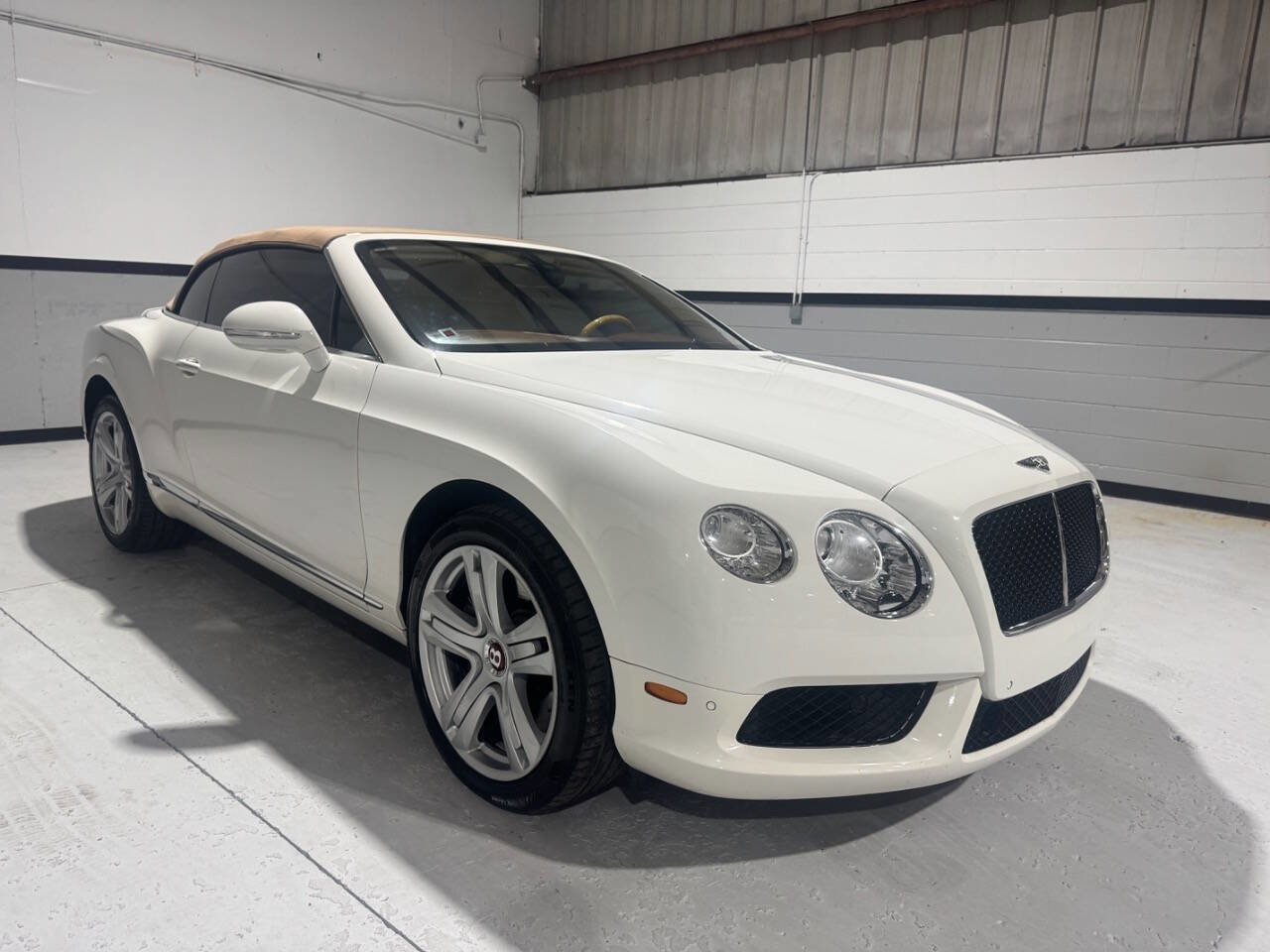 Used 2013 Bentley Continental GT image 13